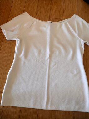 Ann Taylor Factory White Short Sleeve Boatneck Knit Top